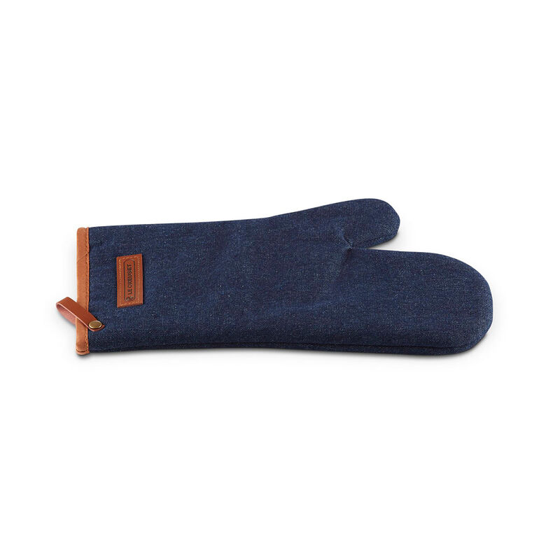 Le Creuset Denim Oven Mitt image number 0